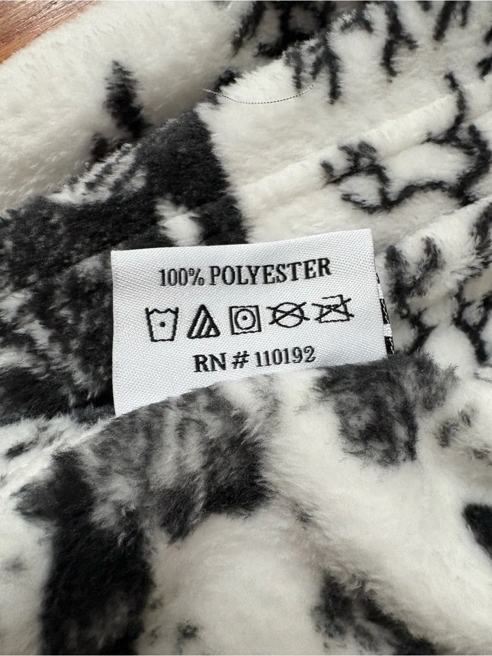 Halloween Themed Graphic Oversized Fleece Throw 60”x70” Black White